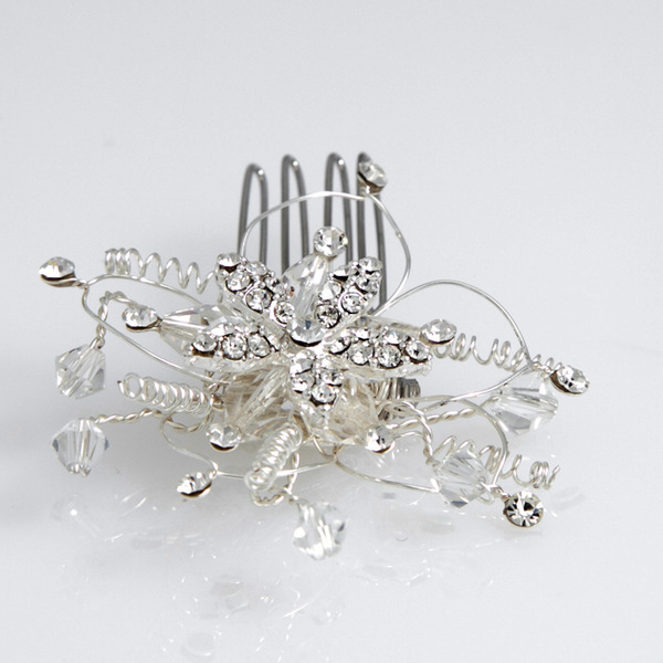 Decorazione capelli sposa con cristalli