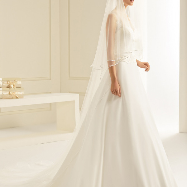 Velo con bordo in raso, cm.300/90