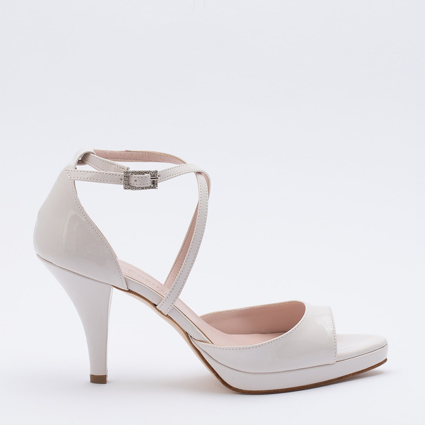 Sandalo open toe in vernice