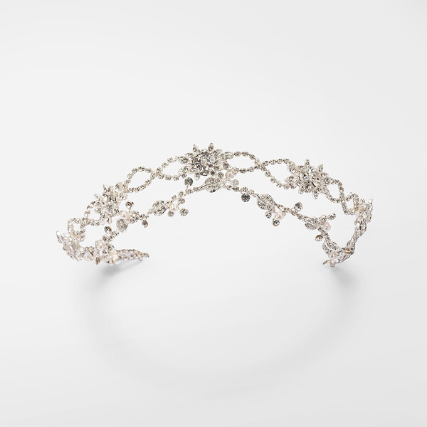 Tiara argentata con cristalli