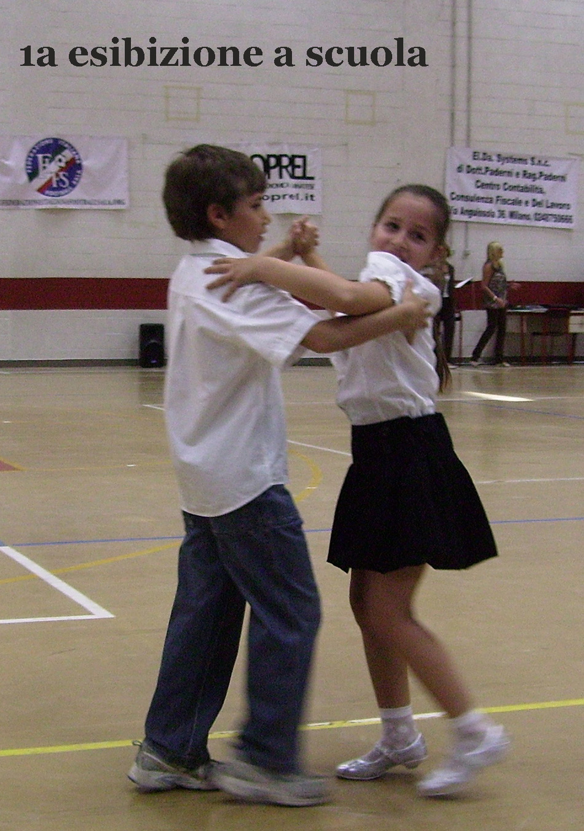 Il mio primo abito da ballo.....